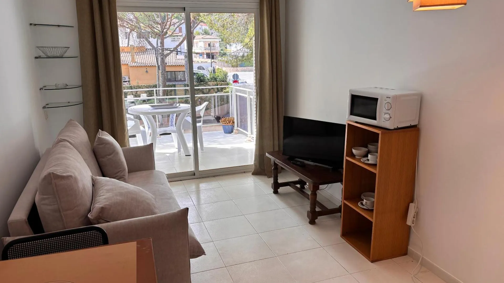 Studio A 300 M De La Playa De Pals Mp 502 0*,
